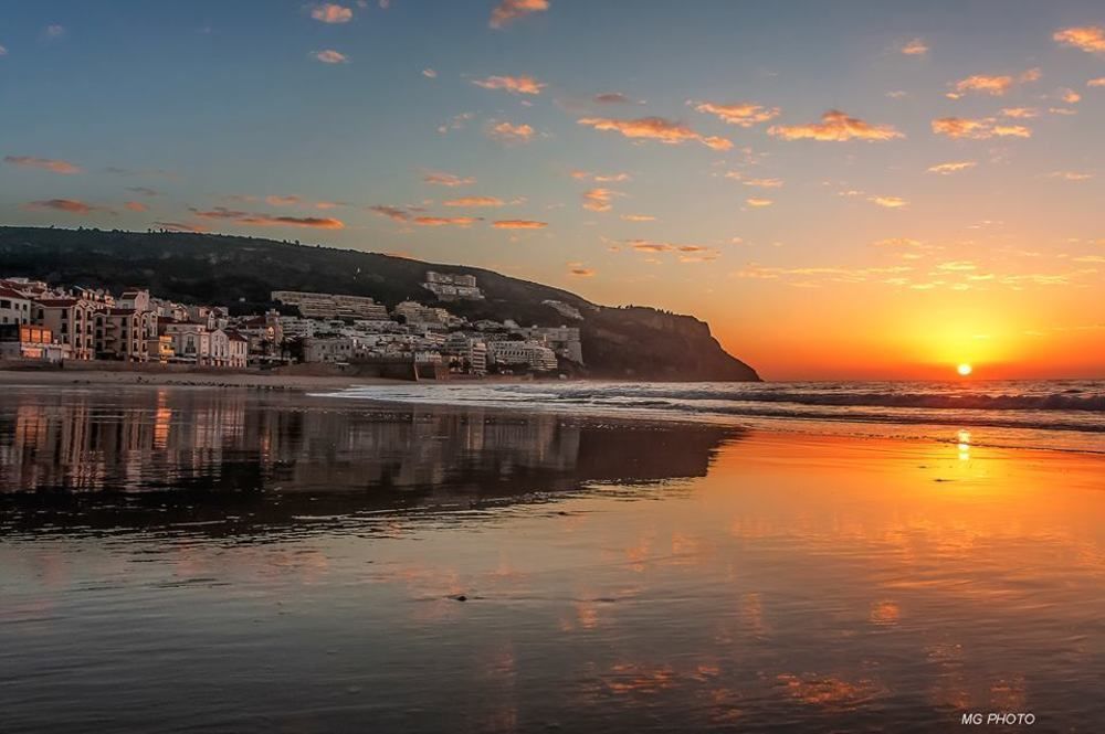 Casa Da Praca Guest House Sesimbra Esterno foto